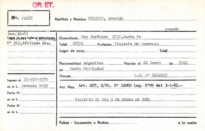 Ficha de miembro de Arnoldo Henquin.