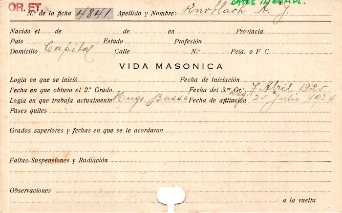 Ficha de miembro de A. J. Knoblach.