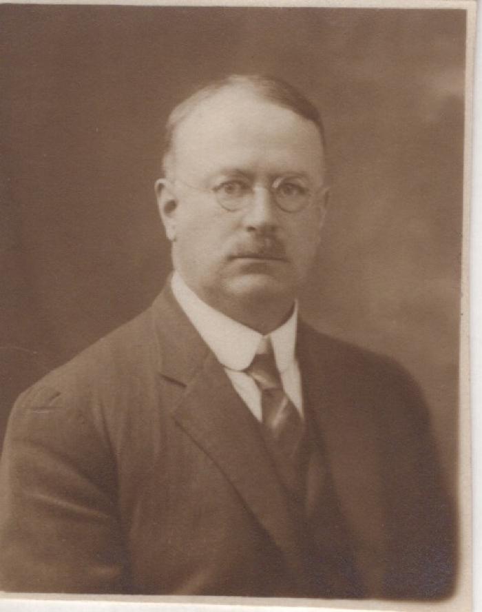 Retrato de A. B. Bayne.