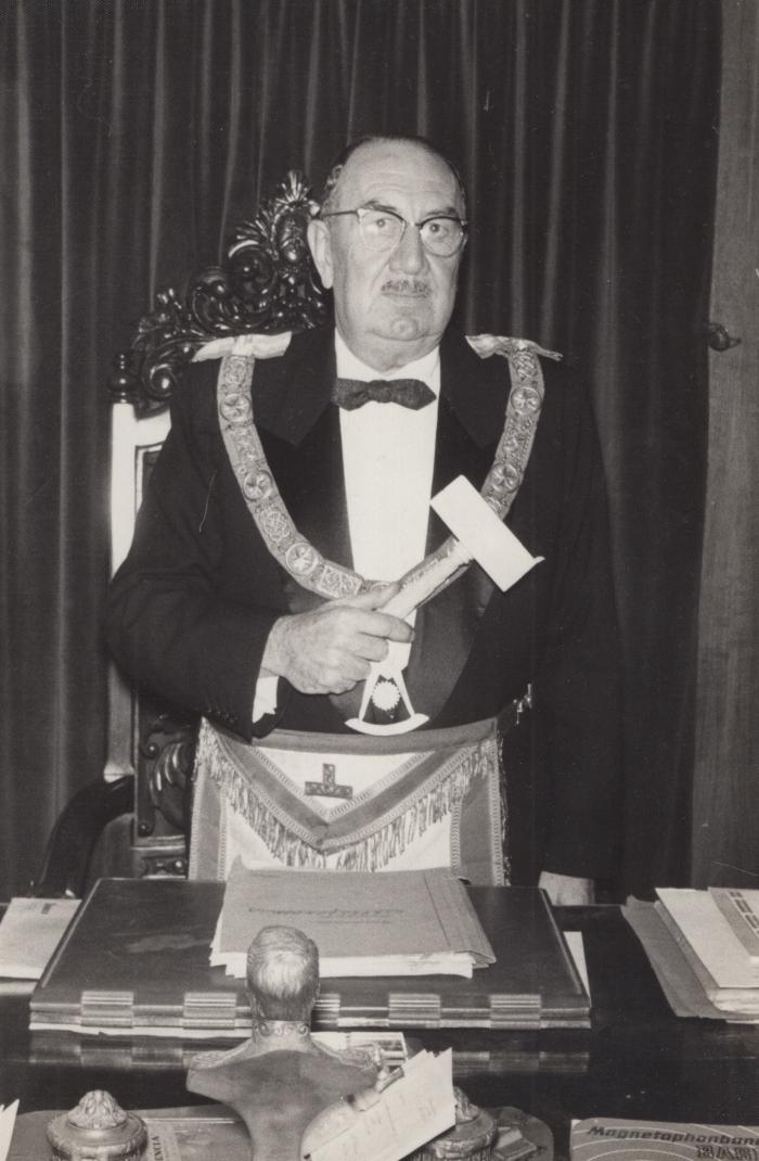 Alberto José Mazziotti Gran Maestre de la Gran Logia de la Argentina.