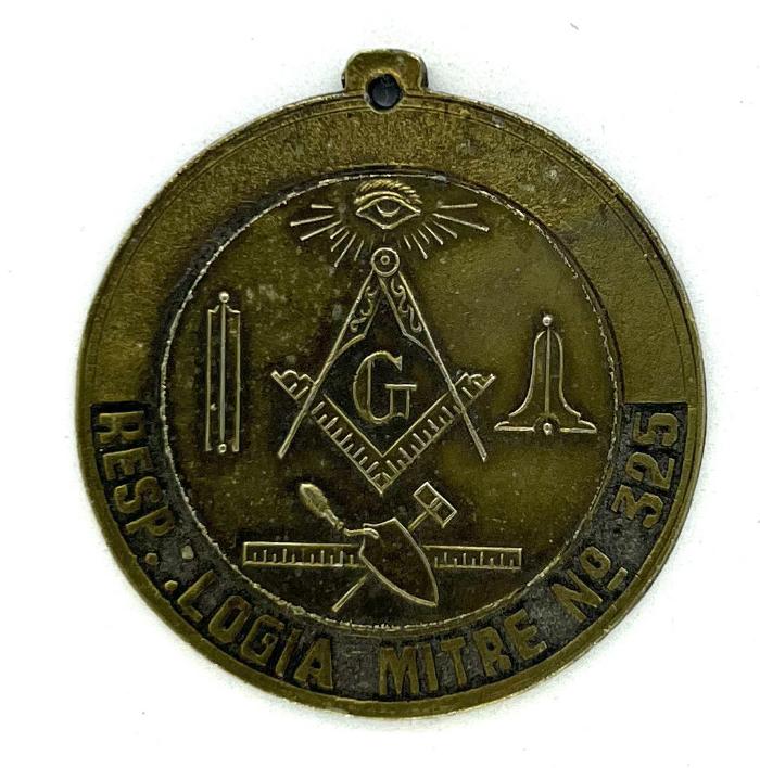 Mitre Nº 325 